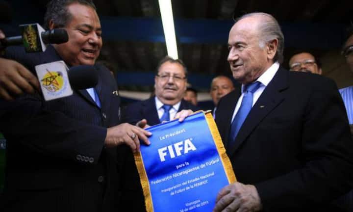 Ebenfalls in Zürich festgenommen wurde Julio Rocha, ehemaliger Präsident des Fussballverbandes von Nicaragua und FIFA-Funktionär.