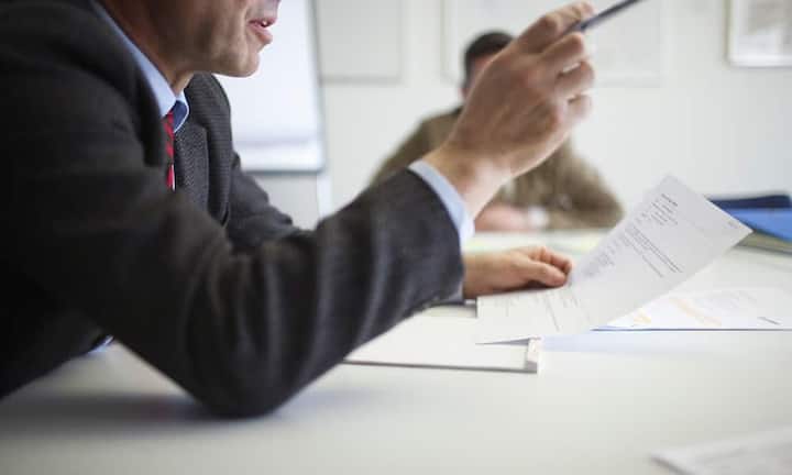 Sie werden versuchen, Sie zu kontrollierenDas Wort «Manipulator» verrät es eigentlich schon: Manipulatoren lieben es, die Kontrolle über die Situation und die Menschen zu haben. Sie verspüren den Drang, mit Ihren Emotionen und Gedanken zu spielen und die Kontrolle darüber zu erlangen — und das, ohne dass Sie es bemerken.Bilder: Pixabay/Keystone