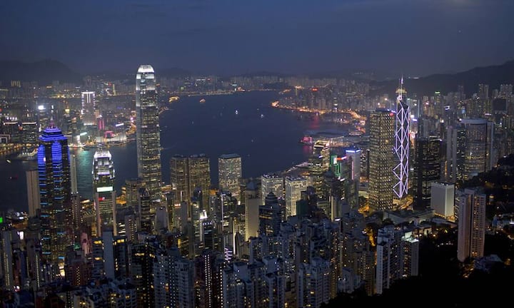 In Hongkong kam ein Online Banking System mit dem Tempo der Frankenaufwertung nicht mehr mit. Kunden nutzten die Schwachstelle aus und deckten sich am Abend günstig mit Franken ein.