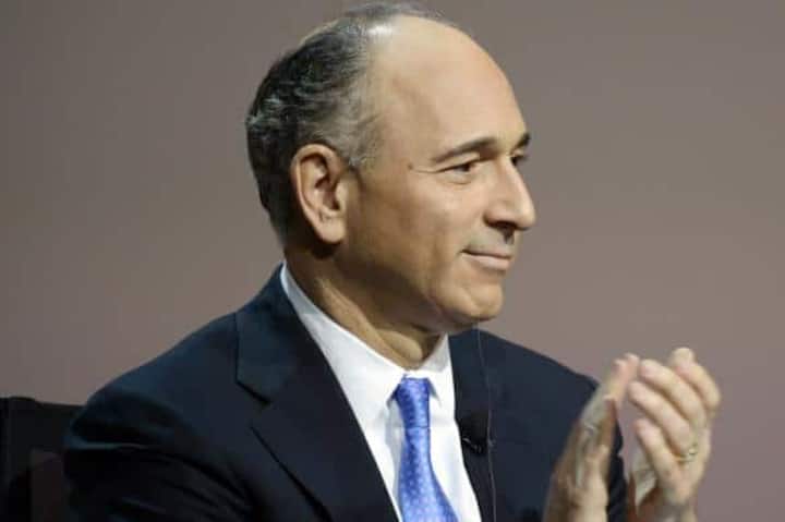 Musste eine Einbusse von 8 Prozent in Kauf nehmen: Joe Jimenez, Chef von Novartis, verdiente 11,6 Millionen Franken.