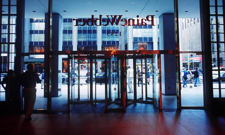 Platz 6: Die Übernahme der US-Bank Paine Webber im Jahr 2000 kostete die UBS 17,8 Milliarden Franken.