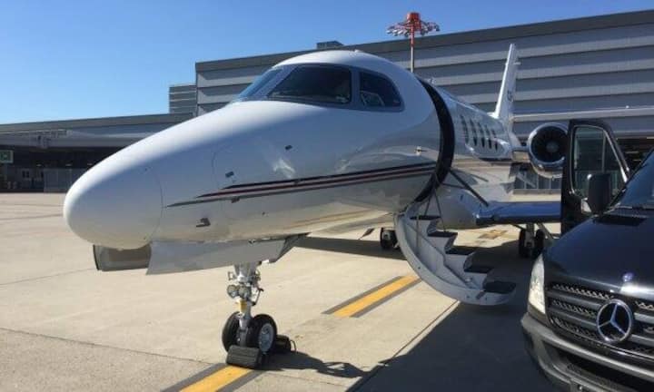 Die Citation Latitude von Cessna auf dem Zürcher Flughafen. Wie fühlt sich ein Flug im neuen Privatjet an?