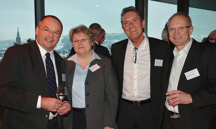 Stefan Kilchenmann, Leiter Public Affairs, Swisscom AG;
Stephanie Teufel, director, iimt Uni Fribourg;
Peter Grütter, Chairman, asut;
Christian Weber, Leiter eGovernment für KMU, SECO