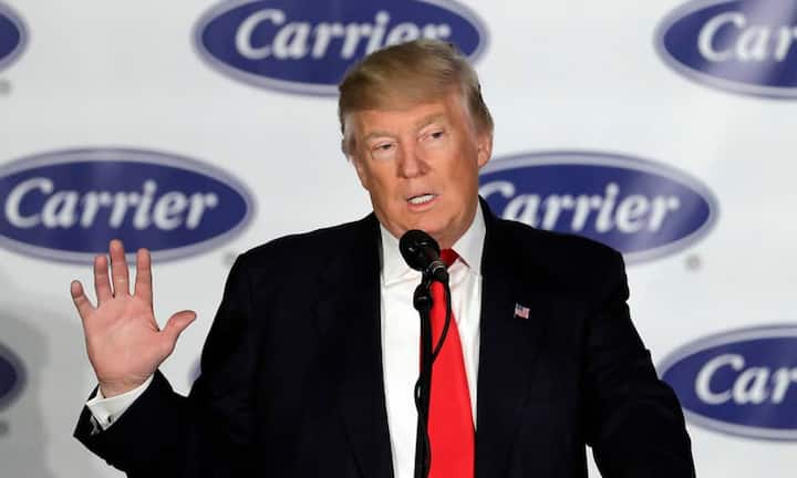 1000 Carrier Corporate Mitarbeiter
Schon während des Wahlkampfes verwies Donald Trump immer wieder auf den Klimaanlagenhersteller - sie wollten 1400 Stellen ins Nachbarland Mexiko abschieben. Trump - der selbsternannte Retter bedrohter Arbeitsplätze - konnte immerhin 1000 Arbeitsplätze im Land halten.