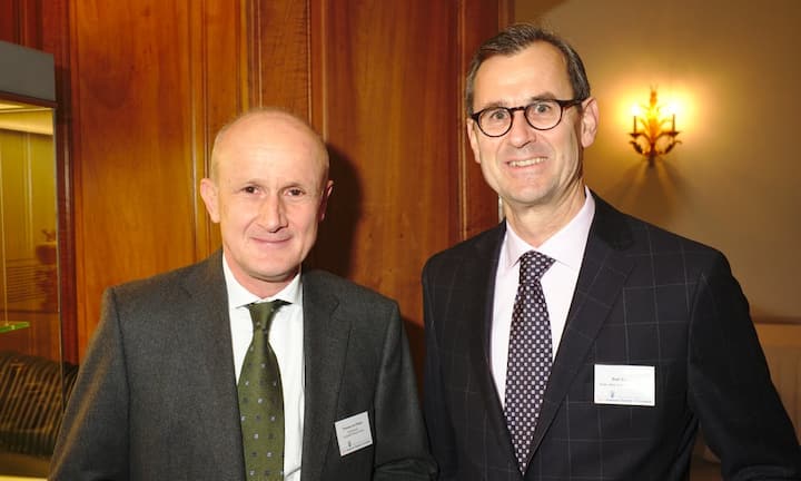 Thomas von Planta, Principal, CorFinAd AG;
Rolf Schläpfer, Senior Partner, Hirzel.Neef.Schmid.Konsulenten AG