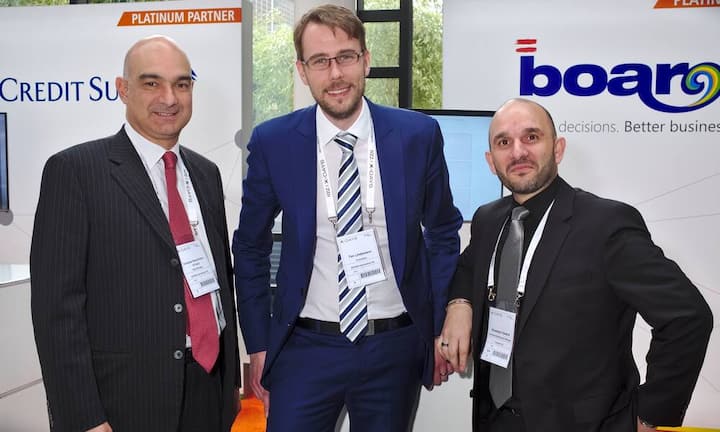 Giuseppe Massimiliano Di Fazio, Sales Manager, Board International SA;
Tim Lindemann, Consultant, Board International SA;
Giuseppe Vaneria, Business Development Manager, Graphax AG (v.l.n.r.)