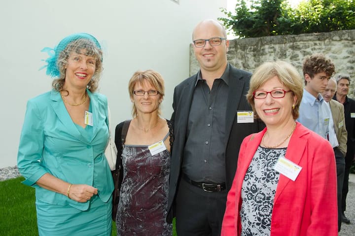 Barbara Gobrecht; Jacqueline Schumacher; Ralf Schumacher, Mimedis AG, Preisträger; Gerda Huber, Hochschule für Life Sciences.
