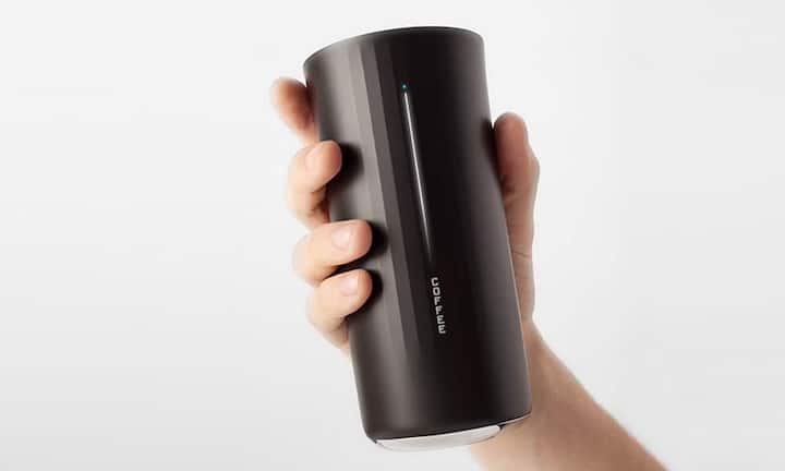 «Vessyl»
Ein Becher, der erkennt, was der Mensch trinkt – ob Kaffee, Softdrinks oder Bier – und Protokoll führt, um ein gesünderes Leben zu fördern.