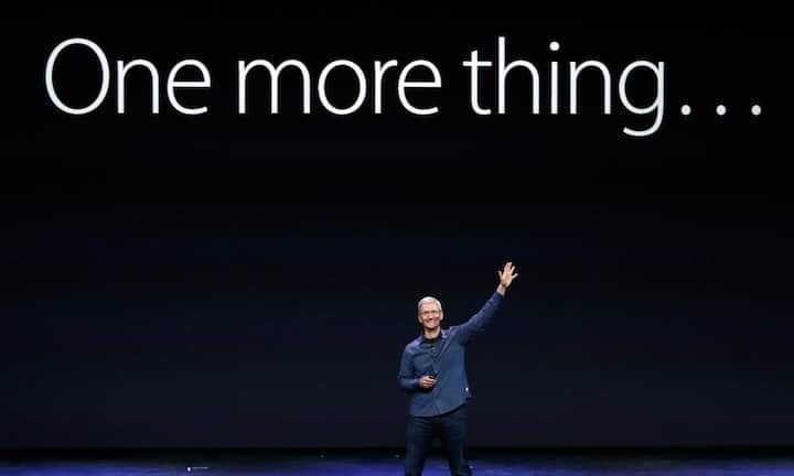 Angeblich sind vor kurzem Gespräche über eine Kooperation mit BMW und Daimler gescheitert. Die neueste Meldung betrifft einen hochkarätigen Neuzugang von Tesla. Prototyp-Spezialist David Masiukiewicz verstärkt nun das Team. Die spärlichen Fakten machen eine Prognose zum iCar schwierig. Allerdings ist davon auszugehen, dass es kein Massenprodukt wird.Bei Apple weiss man nie... doch ein Nachfolger des iPhones ist bislang nicht in Sicht.Bilder: Keystone