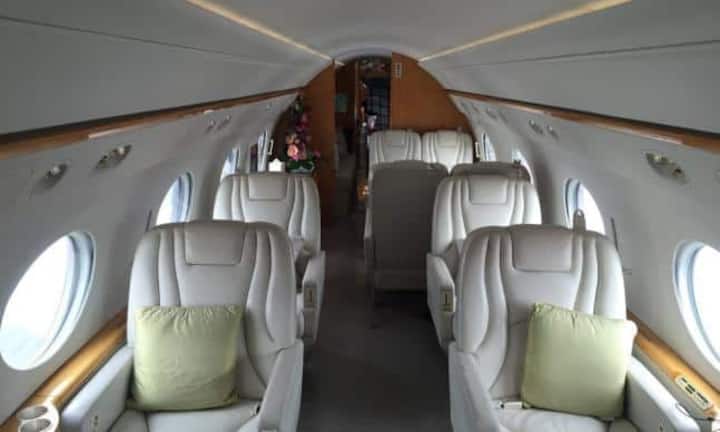 ... im Innern ihrer Gulfstream 550 lassen sich gut ein paar Stunden verbringen.
