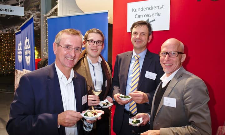 Mark Lang, LEP Zug AG;
Markus Kroth, A.T. Kearney;
Christian Hauswirth, Migros-Genossenschafts-Bund;
Stefan Kläusler, KBS Consulting