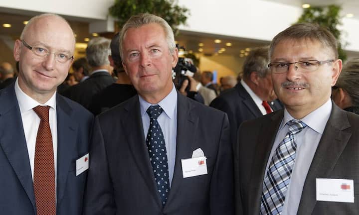 v.l.n.r. Blaise Matthey; Fédération des Entreprises Romandes Genève (FER) Directeur général Vorstandsmitglied economiesuisse, Nicolas Pictet; Association des Banquiers Privés Suisses Président, Charles Juillard; Le Gouvernement jurassien Ministre du DFJP