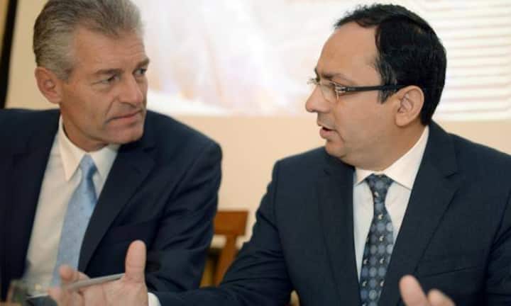 Diese Konzerne haben einen indischen Chef:Kuoni-Präsident Heinz Karrer (links) und CEO Zubin Karkaria: Karkaria ist der erste Inder als Chef einer kotierten Schweizer Firma. Weltweit besetzen indische Chefs aber vermehrt die Spitzen grosser Unternehmen, so etwa ...