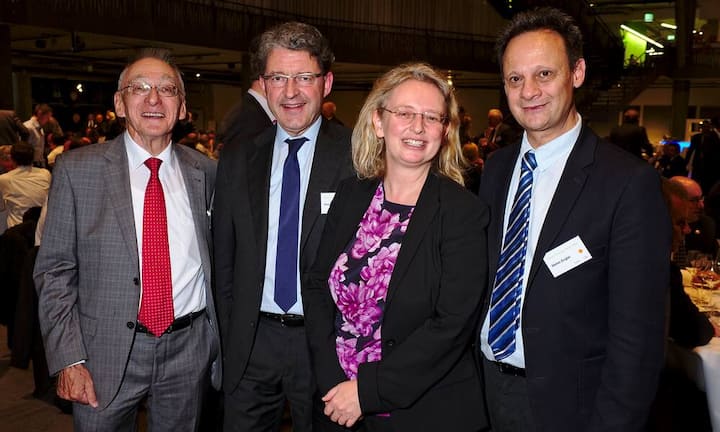 Fritz Sutter, Organisator smart energy party
Heinz Brand;
Daniela Decurtins;
Stefan Engler