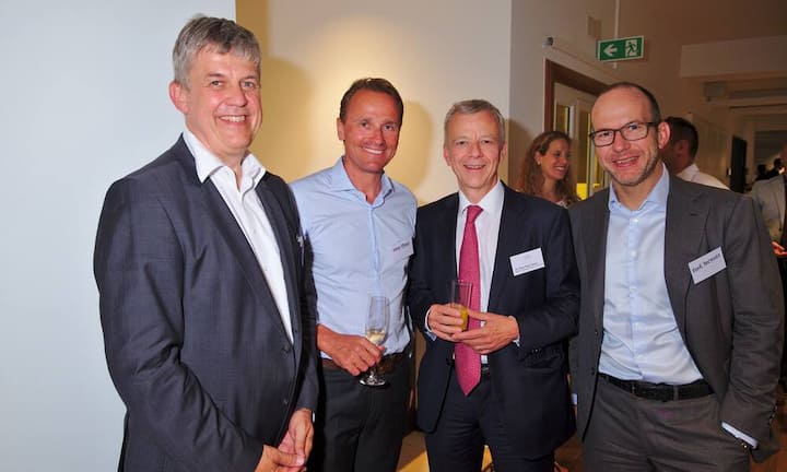 Urs Knapp, Farner Consulting;
Werner Bhend;
Hans-Peter Bauer, CEO, Swiss Finance & Property Investment;
René Hermann