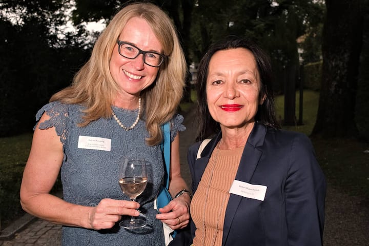 Petra Joerg, Rochester-Bern Executive Programs;Barbara Widmer Bertisch, Swiss Life AG