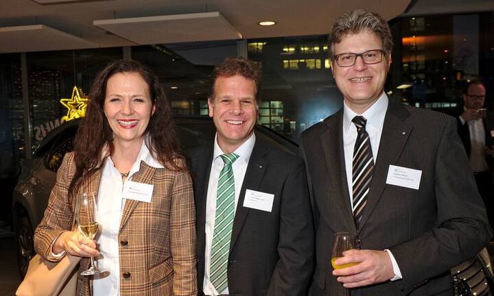 Jeannette Ritschard-Ganz, Dr. oec. HSG;
Ariel Hugentobler, Leiter Career Services, HSG Alumni;
Stephan Würth, Internal Audit Services, PricewaterhouseCoopers AGBilder:Markus Senn