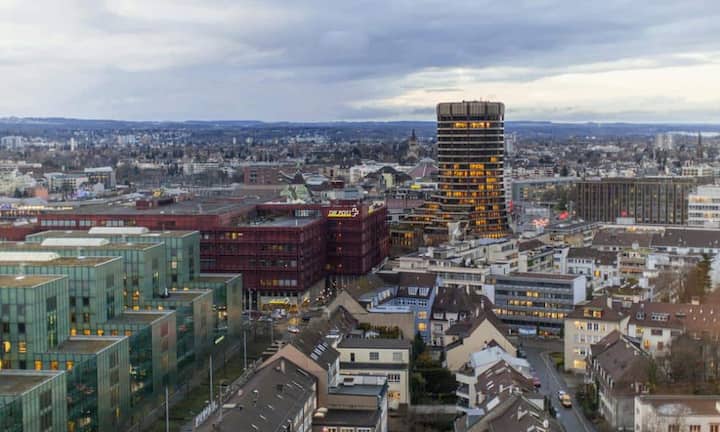 Basel Stadt: In der Region Basel nahmen die Übernachtungen in Hotel um 2,2 Prozent oder um 15'000 Einheiten zu. Keysone