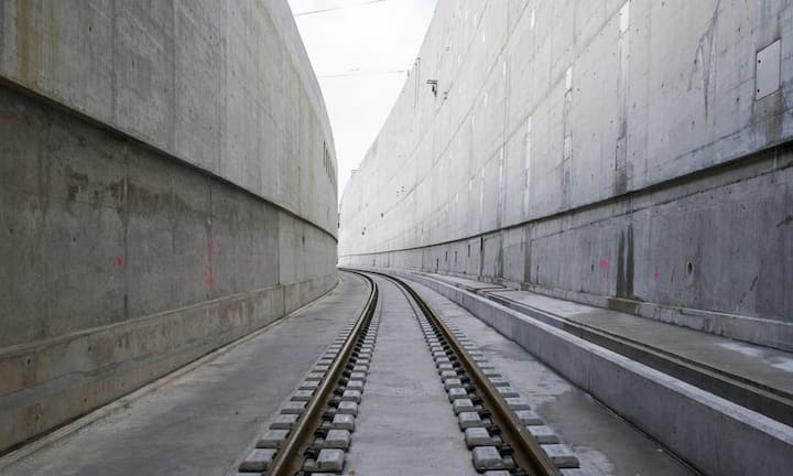 Blick aus den Weinbergtunnel Richtung Oerlikon. Bilder:Keystone