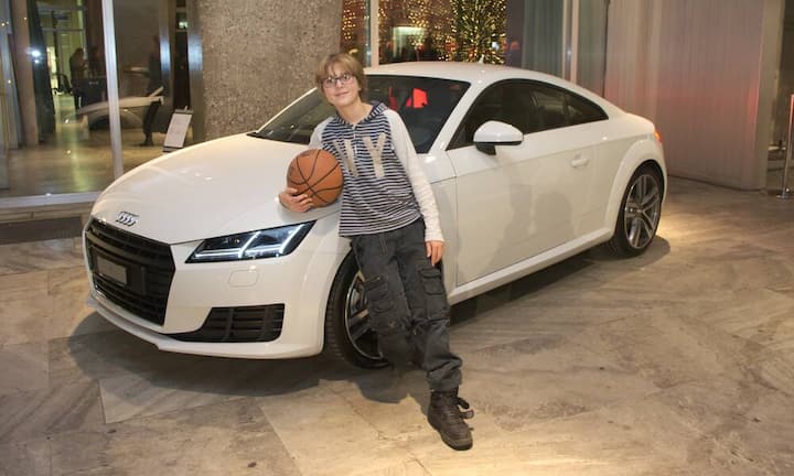 Malte Mecklenburg mit dem Audi TT