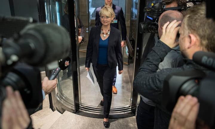 … Isabelle Moret, ebenfalls nichts hielten.