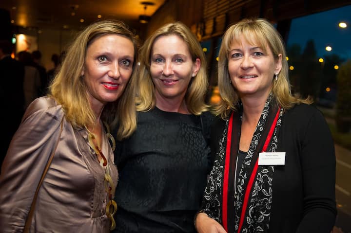 Karin Kofler - BILANZ / Karin Rhomberg - Lemongrass Communications AG / Barbara Heller - Schweizer Stiftung SWIPRA