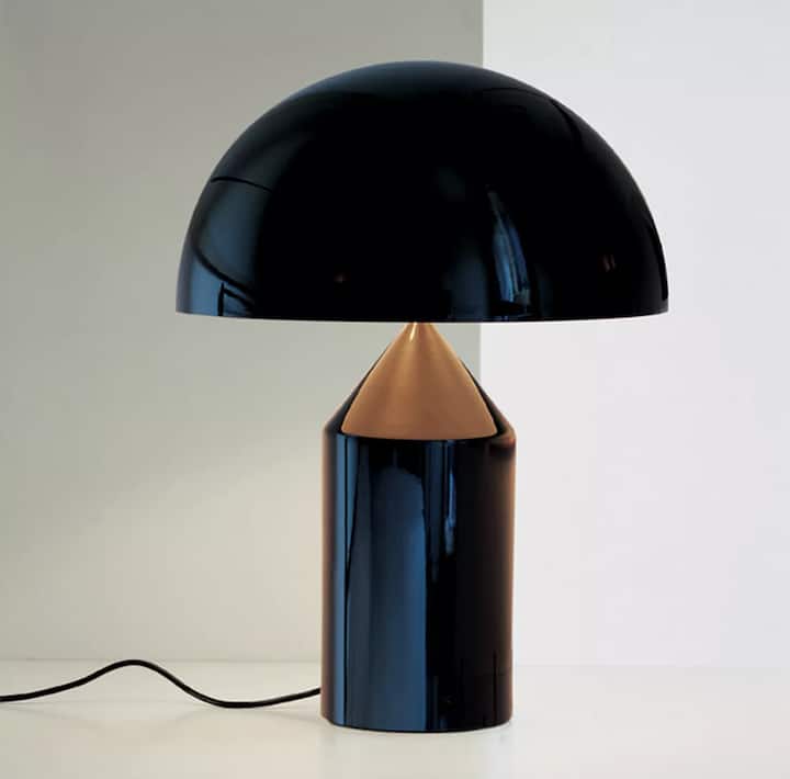 Oluce Table Light1.png