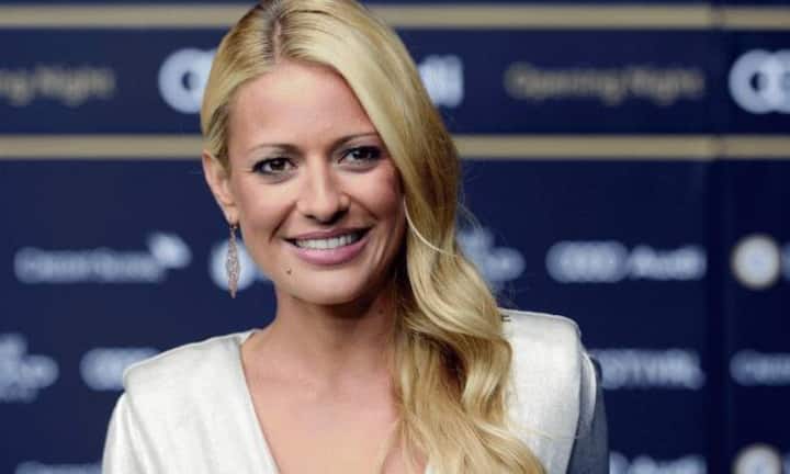 Moderatorin und Model Christa Rigozzi bei Seat. Bilder: Keystone