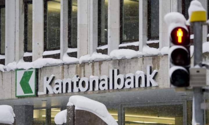 Kantonalbank St. Gallen
Zinsen: 25 Franken
Spesen: 55 Franken
Total: -30 Franken