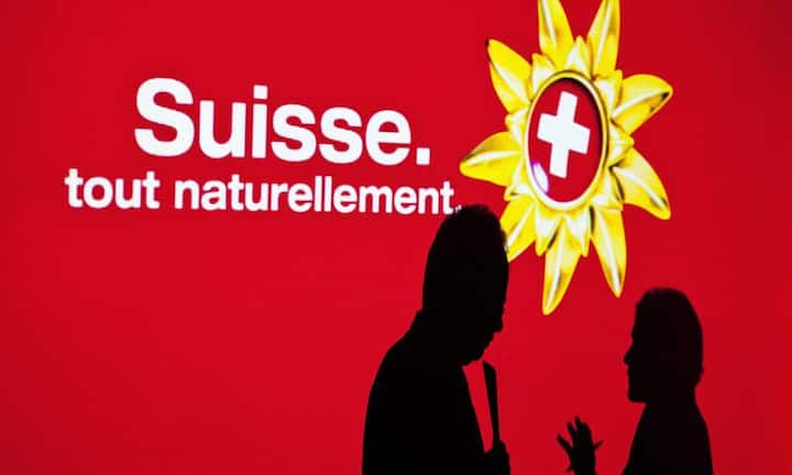 2. Platz: Mit über 256'300 Freunden schafft es Schweiz Tourismus in der Statistik von Socialbakers.com auf den Silber-Platz.