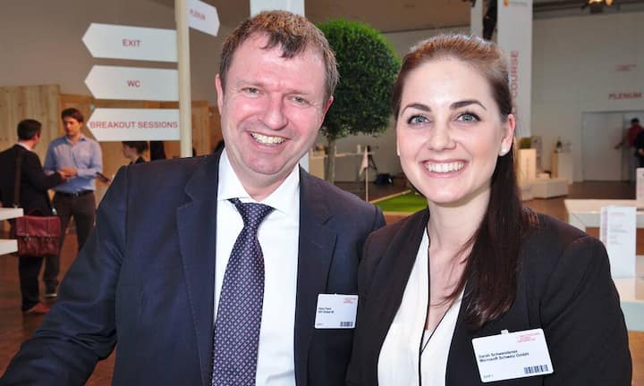 Alex Ehrensperger, Head of Property Department, HDI Global SE;
Sarah Schwendener, Field Engineer, Microsoft (Schweiz) GmbH