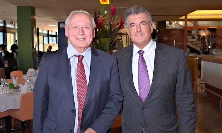 Oskar Lafontaine, Fraktionsvorsitzender "Die Linke";
Guido Persterer, Präsident, Efficiency Club