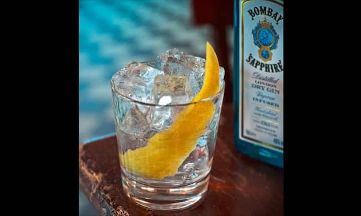 Gin klassisch: Noch wird Gin am häufigsten als traditioneller Gin Tonic genossen.