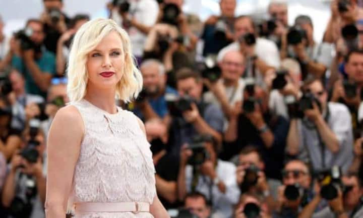 Charlize Theron rangiert mit einem Einkommen von 16,5 Millionen Dollar auf Platz sechs. 10 Millionen Dollar soll ihr alleine die Rolle in «The Huntsman: Winter's War» eingebracht haben. Werbegesicht ist sie etwa für das Dior-Parfüm «J'adore».