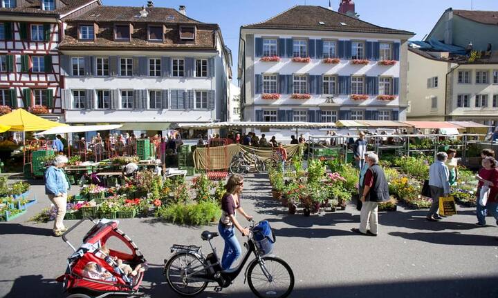Winterthur liegt im Gesamtranking erneut an fünfter Stelle. Besonders erfreulich: In der Kategorie «Mobilität und Verkehr» hat man gar den grossen Nachbarn Zürich überholt und damit den Sieg davongetragen.