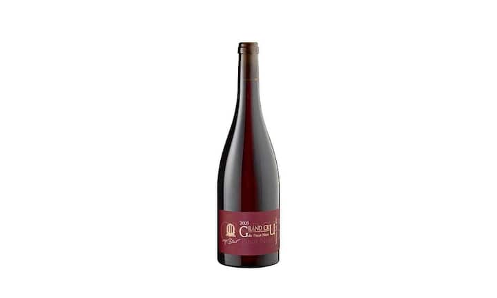 Pinot noir
1. Platz: Grand Cru de Pinot Noir 2009; Weinbau Baur-Ammon, Rafz ZH2. Platz: Pinot Noir Barrique Cuvée Charlotte 2011; Caves de Chambleau, Colombier NE3. Platz: Clos du Châtelard – Cuvée des Sens 2010; Hammel SA, Rolle VD