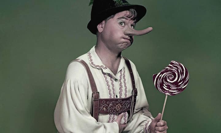 Der Übergang vom Kinderstar in die seriöse Schauspielerei war nicht leicht. Noch 1957 spielte Rooney im TV-Film Pinocchio eine Lausbubenrolle.