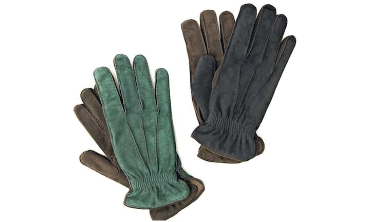 Brunello Cucinelli: Hautschmeichelnder geht es nicht: Diese zweifarbigen Wildleder-Handschuhe sind würdige Geschenke für Luxusliebhaber. Preis 770 Franken