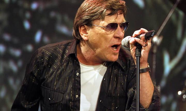 2006 wurde «Alperose» zum grössten Schweizer Hit gewählt. Ein Jahr später trat Polo Hofer wieder auf die Bühne. 2007 gewann der «Schacher Seppli» mit Ruedi Rymann.