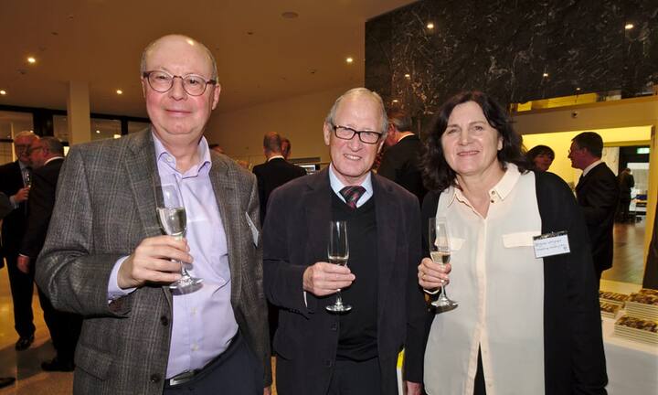 Hans Ulrich Giezendanner, Giezendanner Audit & Consulting GmbH;
Franz Peter Lehmann, Consultingfpl;
Regula Wagner, Intershop Holding AG