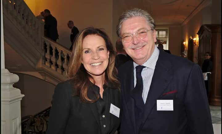 Silvia Affolter, Owner/Managing Director, Yourstory;
Sandro V. Gianella, Chairman & CEO, Knight Gianella & Partner