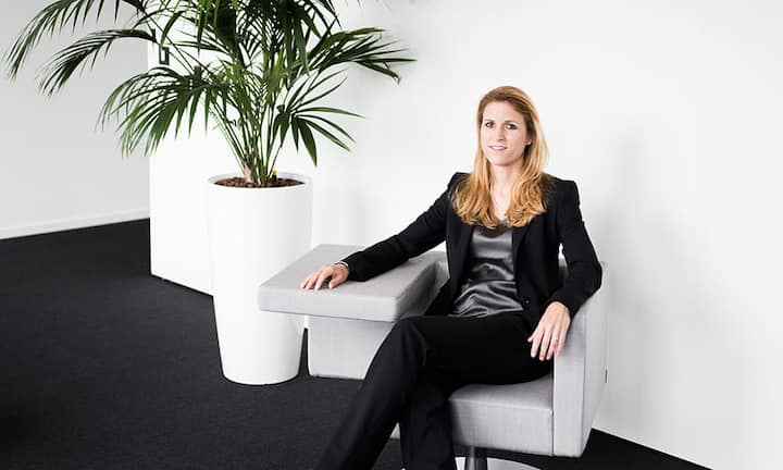 Die Corporates:Claudia Pletscher, Leiterin Entwicklung und Innovation Schweizerische Post, BernSeit 2014 hat Pletscher die Innovationsagenden für die Schweizerische Post inne. Ihr Auftrag: Der gelbe Riese soll seine Kernkompetenzen aus der alten Welt ins neue Zeitalter übertragen. fu photo