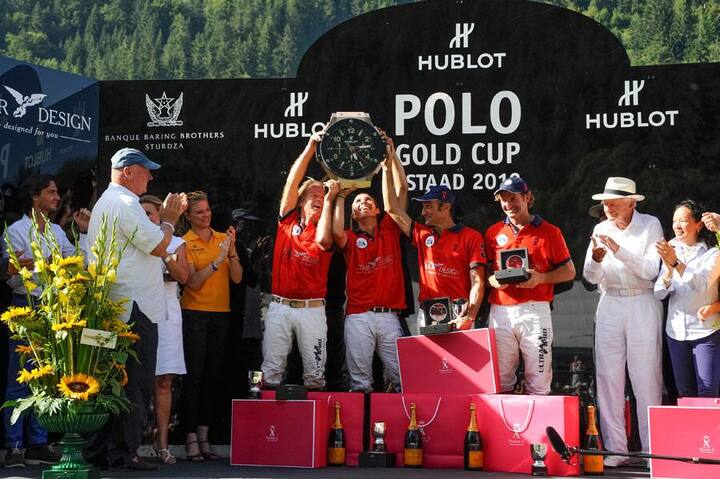 Jean-Claude Biver mit Gewinnerteam Star Design.