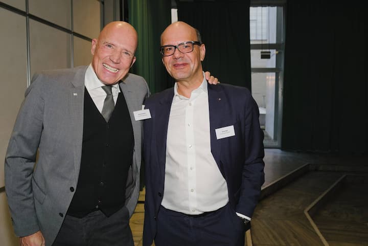 Thorsten Schoen, mmb media agentur ag; Simon Roth, Banque Pictet & Cie SA