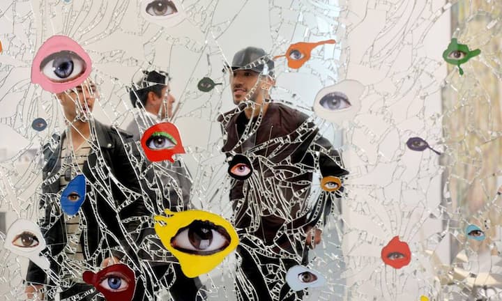 Frieze Art FairDas Kunstfestival findet alljährlich im Oktober in London statt. Hier buhlen sowohl neue als auch etablierte Künstler um die Millionen der Reichen.