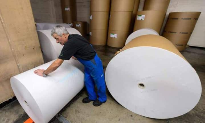 Die Freiburger Saint-Paul-Gruppe, die unter anderem die Tageszeitung «La Liberté» verlegt, will in ihren Druckereien 25 bis 30 Stellen streichen.