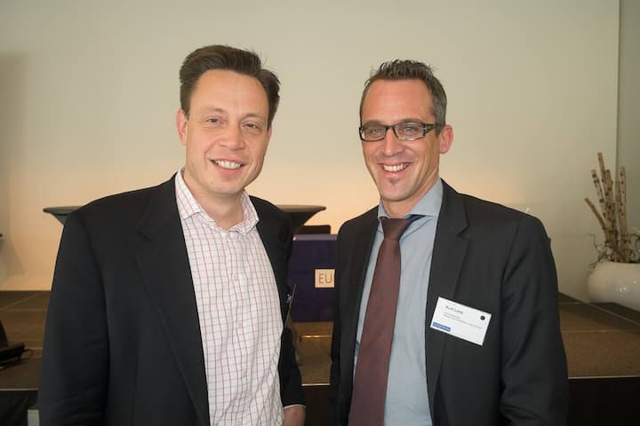 Jan C. Reinhart, Chairman, Paycash Europe SA; Kurt Lanz, GL, economiesuisse Verband der Schweizer Unternehmen