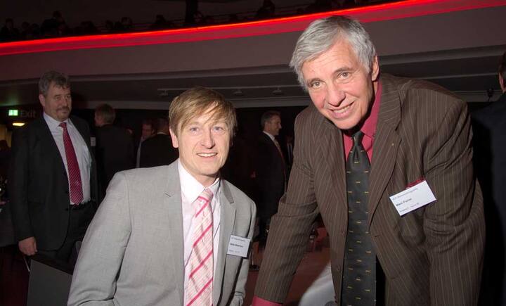 Stefan Meierhans, Preisüberwacher;
Marc Furrer, Präsident, ComCom