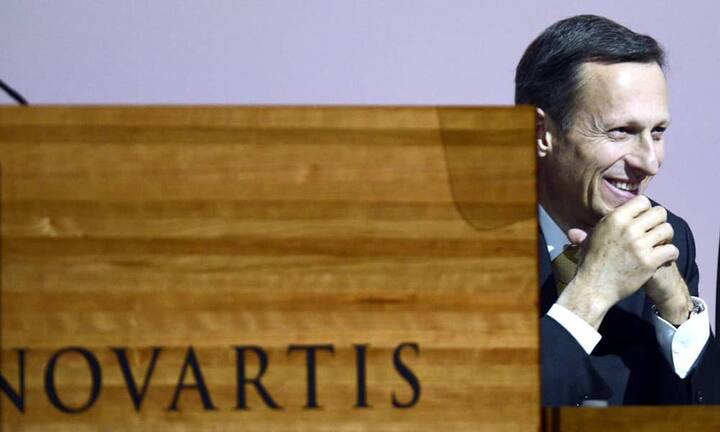 Teuerste Akquisition: Novartis kauft Alcon 50 Milliarden Dollar für Alcon: Mit dem Kauf des US-Unternehmens sorgte Ex-Novartis-Chef Daniel Vasella 2010 für die teuerste Übernahme der Schweiz. Bilder: Keystone/Bloomberg