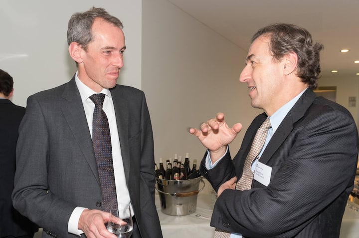 Patrick Raaflaub, CEO FINMA; Raymond J. Bär, Ehrenpräsident Julius Bär Gruppe